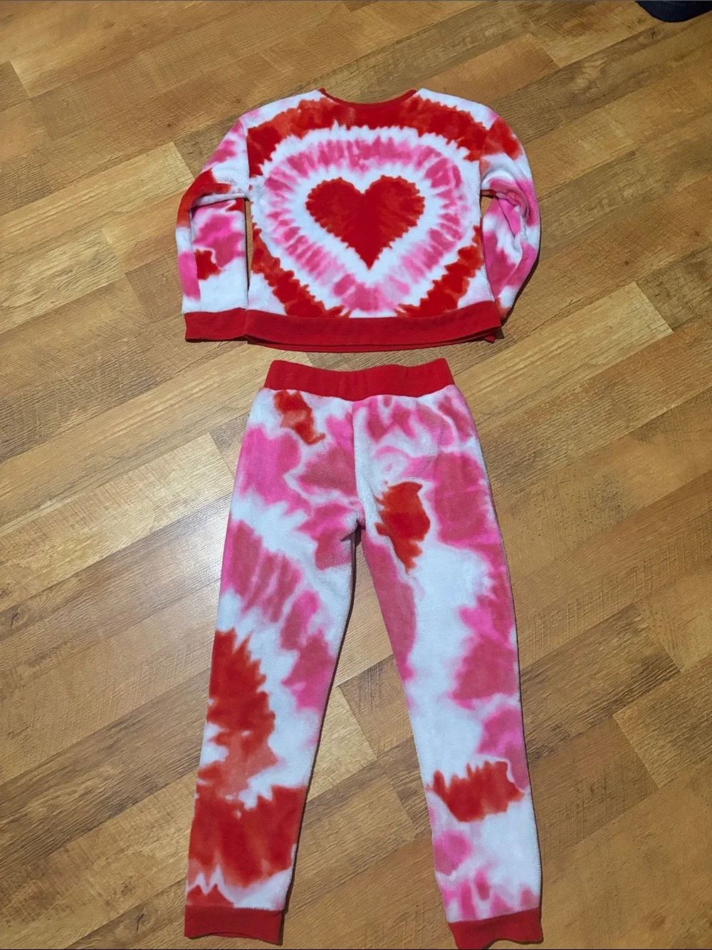 Kensie Girl Red & Pink Tie-Dye Heart Sweatshirt and Joggers Set